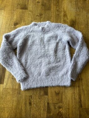 Cozy Fuzzy Crewneck Sweater in Light Lavender